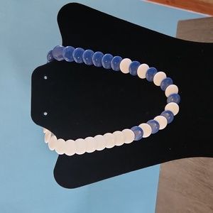 Retro choker necklace